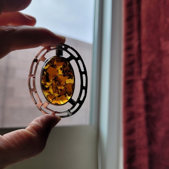 Genuine Amber Silver Pendant - Picture 5 of 12